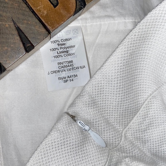 J. CREW White Tea Towel Fabric with White Cotton Floral Lace - Picture 10 of 10